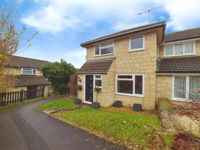 House for sale in Stratton, Cotswold