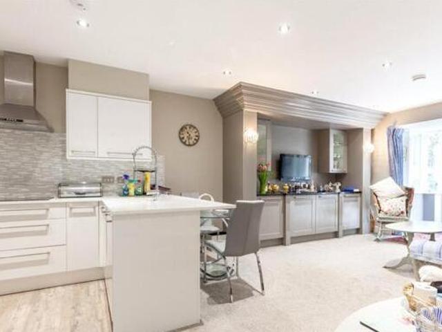 House for sale in Fossebridge, Gloucestershire