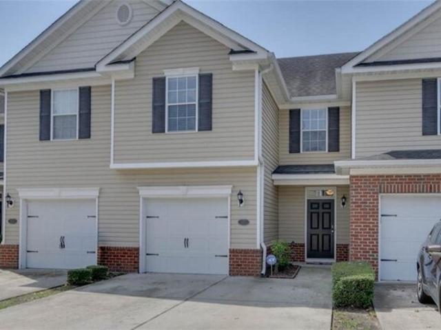 Condo for sale in Hampton