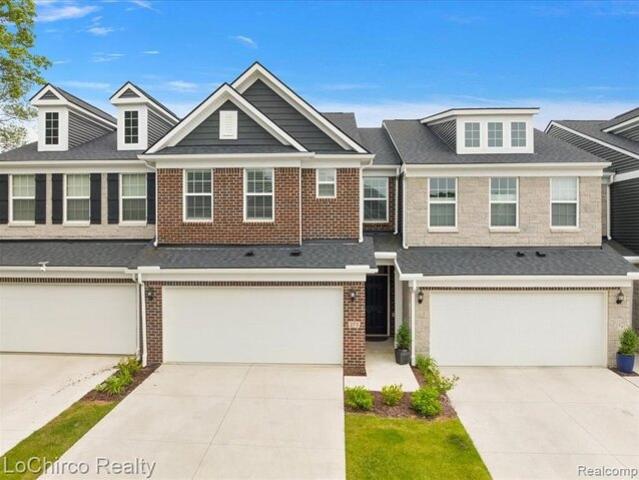Condo for sale in Rochester Hills