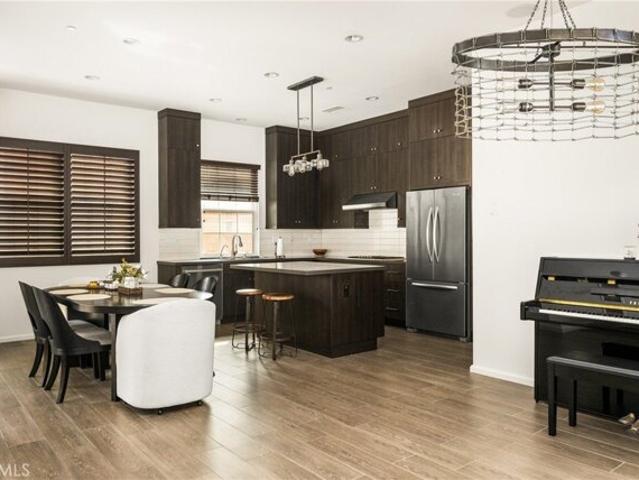 Condo for sale in Cypress Village, Irvine