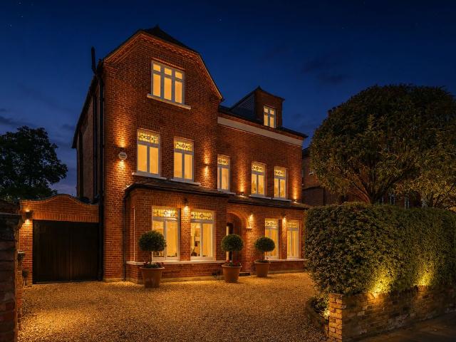 House for rent in Strawberry Hill, Greater London
