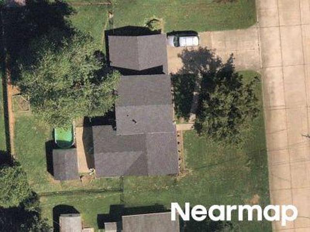 House for sale in Jackson, Missouri