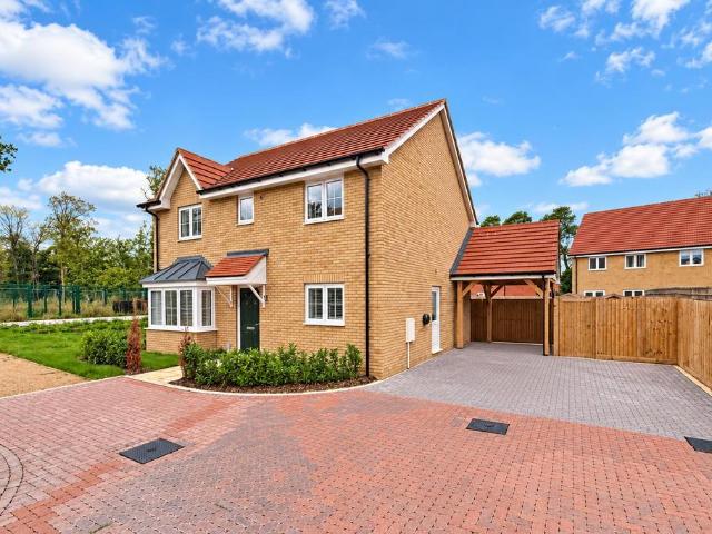 House for rent in Red Lodge, West Suffolk