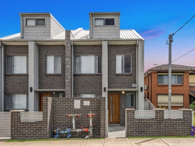 Townhouse for sale in Sydney, New South Wales