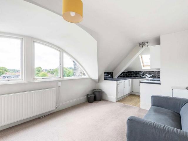 Apartment for rent in Streatham, Greater London