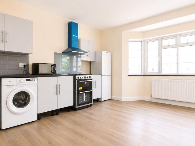 Apartment for rent in Streatham, Greater London