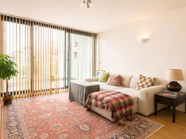 Apartment for rent in Streatham, Greater London