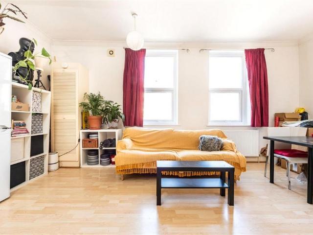 Apartment for rent in Streatham, Isle Of Man