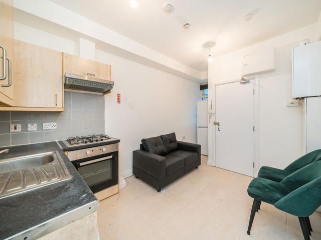 Apartment for rent in Streatham, Greater London