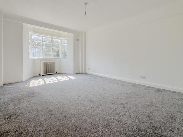 Apartment for rent in Streatham Hill, Greater London