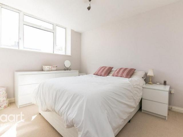 Apartment for rent in Streatham Hill, Greater London