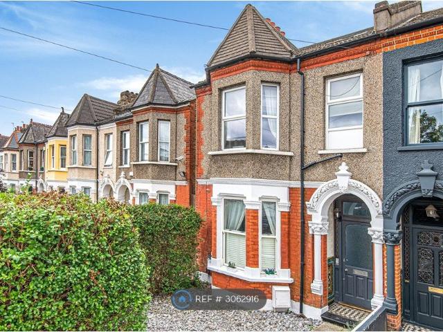 Apartment for rent in London Borough of Lambeth, Greater London
