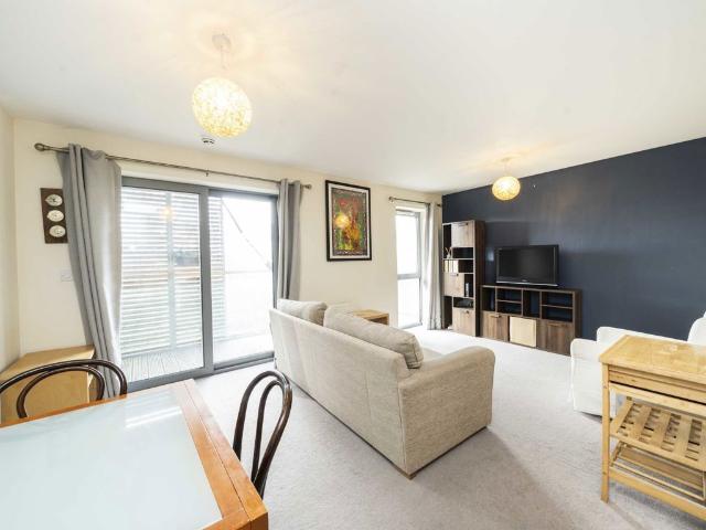 Apartment for rent in London Borough of Lambeth, Greater London