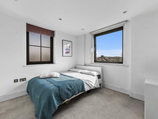 Apartment for rent in Streatham Hill, Greater London