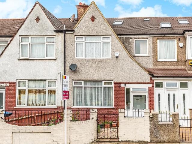 House for rent in London Borough of Merton, Mitcham