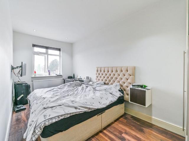 Studio for rent in Streatham, Greater London