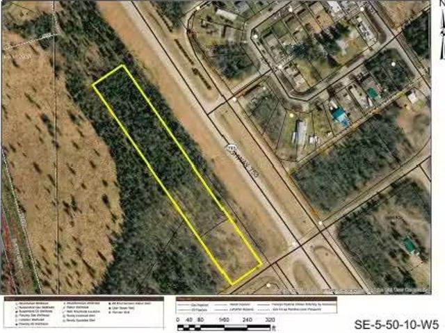 House for sale in Cadomin, Alberta
