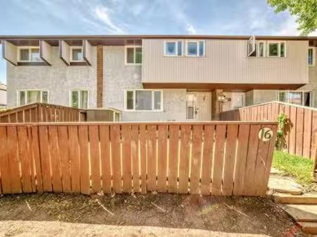 Condo for sale in Wedgewood, Alberta