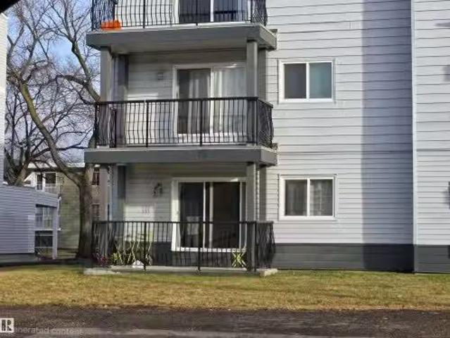 Condo for sale in Wedgewood, Alberta