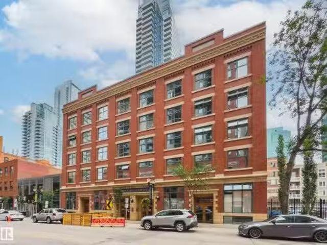 Condo for sale in Wedgewood, Alberta