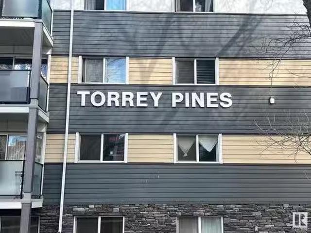 Condo for sale in Wedgewood, Alberta
