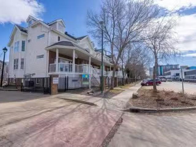 Condo for sale in Wedgewood, Alberta