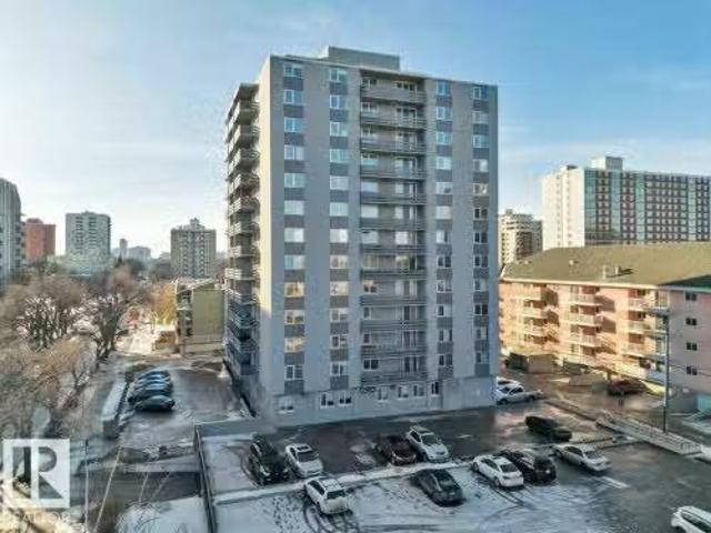 Condo for sale in Wedgewood, Alberta