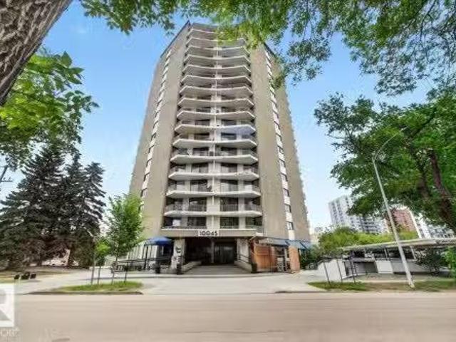 Condo for sale in Wedgewood, Alberta