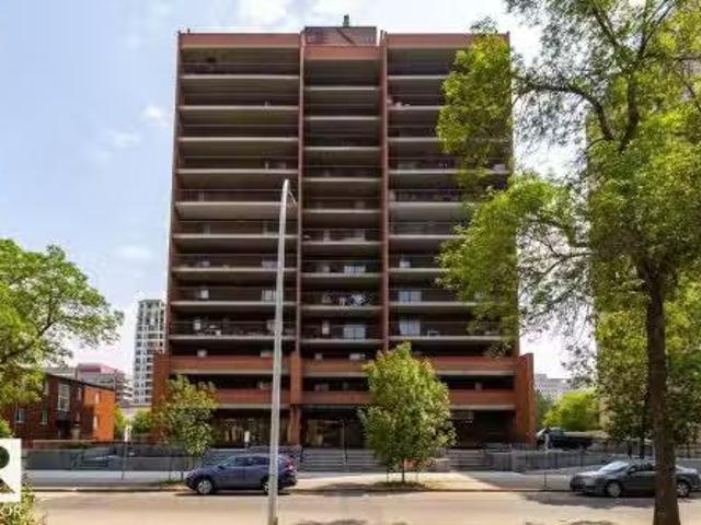 Condo for sale in Wedgewood, Alberta