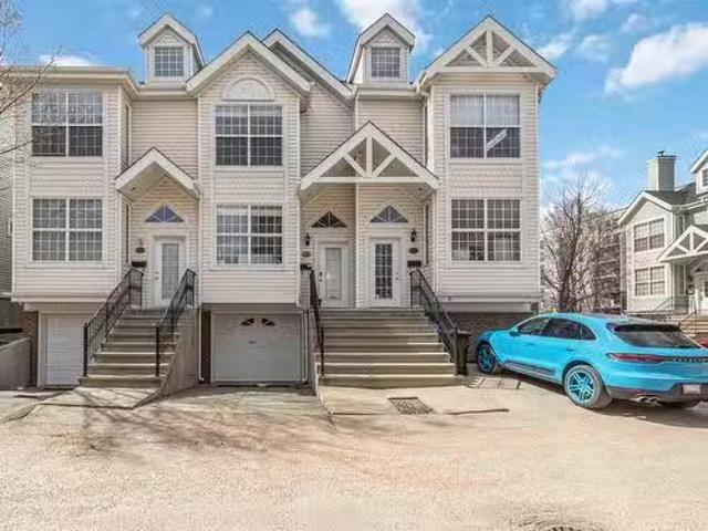 Condo for sale in Wedgewood, Alberta