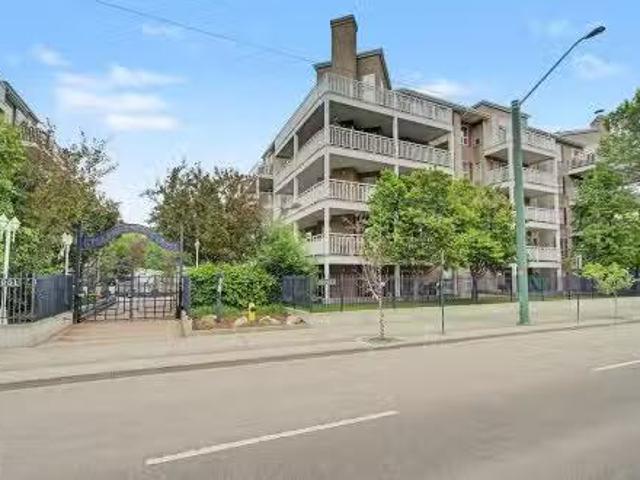 Condo for sale in Wedgewood, Alberta