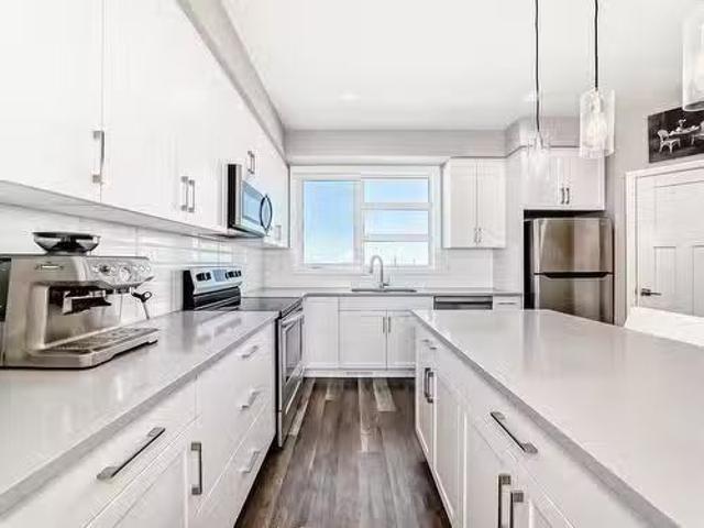 Condo for sale in Wedgewood, Alberta