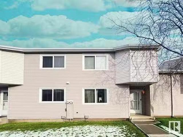 Condo for sale in Wedgewood, Alberta