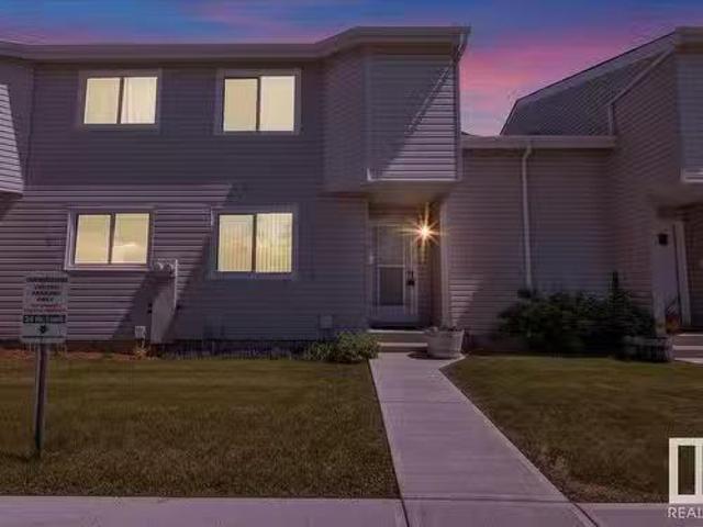 Condo for sale in Wedgewood, Alberta