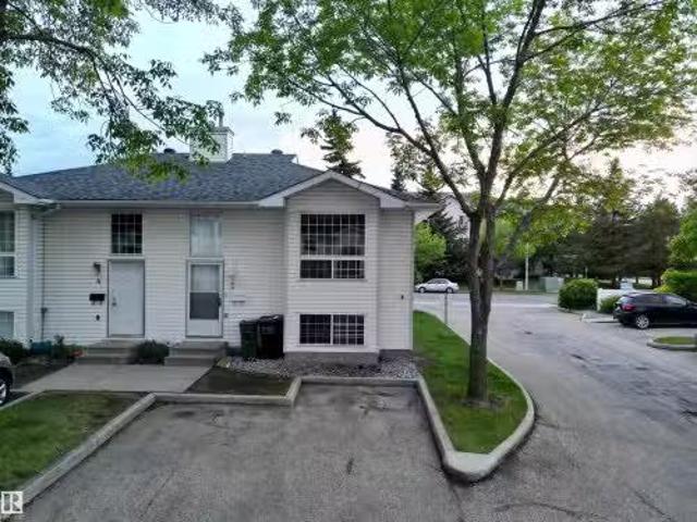 Condo for sale in Wedgewood, Alberta