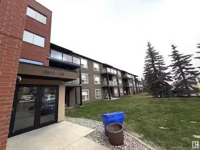 Condo for sale in Wedgewood, Alberta