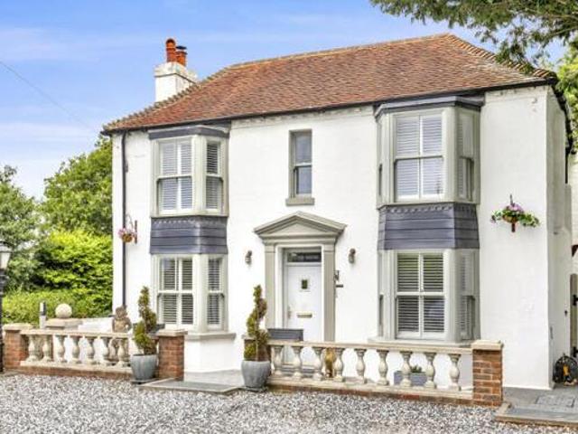 House for sale in Hunston, Littlecote