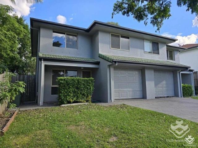 Townhouse for rent in Toombul, Queensland