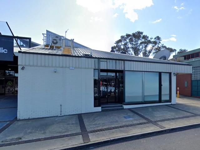 Retail for rent in Wanniassa, Australian Capital Territory