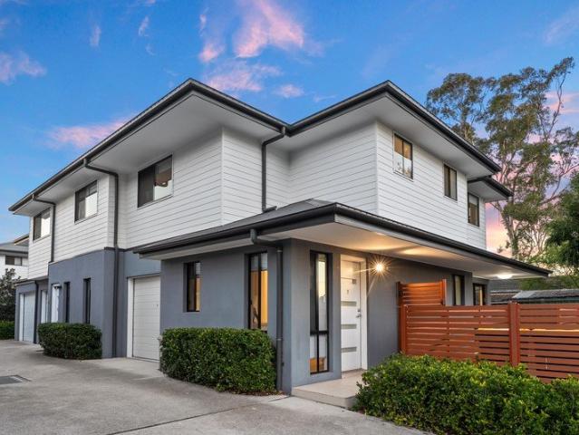 Townhouse for sale in Sydney, New South Wales
