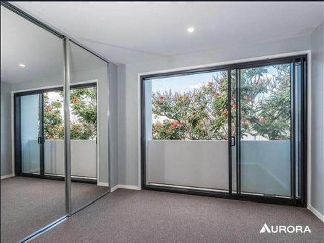 Townhouse for rent in Toombul, Queensland