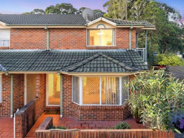 Townhouse for sale in Sydney, New South Wales