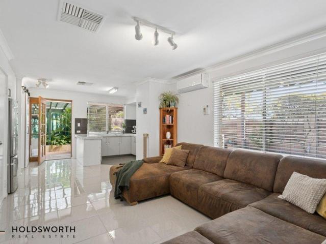 Villa for sale in Balcatta, City of Stirling