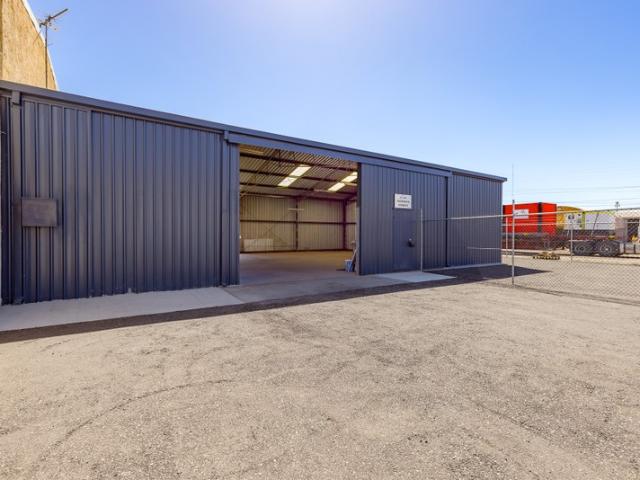 Warehouse for rent in Naval Base, Western Australia