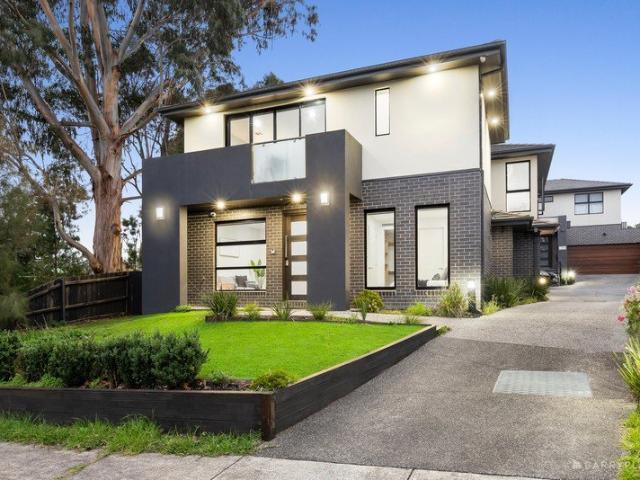 Townhouse for sale in Camerons Creek, Victoria