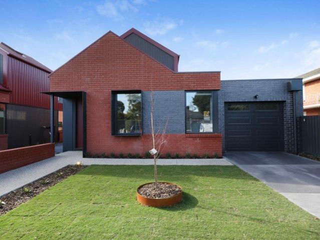 Townhouse for rent in Camerons Creek, Victoria