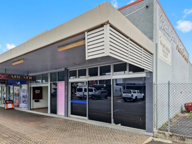 Retail for rent in Banyan, Queensland