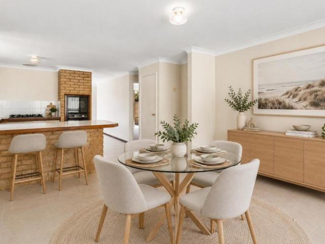 Villa for sale in Dianella, City of Stirling