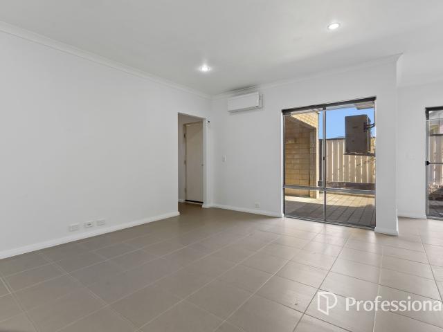 Villa for sale in Stirling, Western Australia